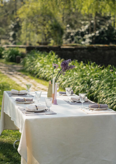 TOMETE Tablecloth - 52 GAGE