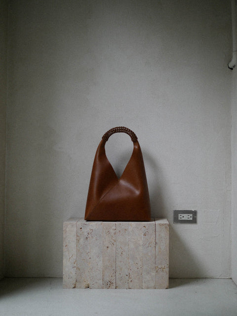 Leather Woven Triangle Bag - 52 GAGE