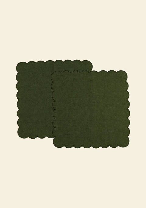 TOMETE Scalloped Linen Napkins - 52 GAGE