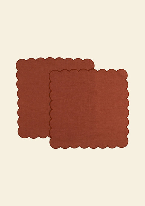 TOMETE Scalloped Linen Napkins - 52 GAGE