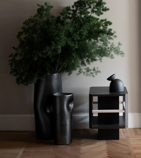 Portal Vases